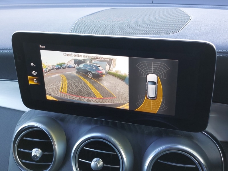 Used Mercedes-Benz GLC 2021 for sale - 76639943: Photo 11