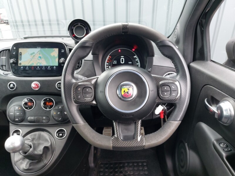 Used Abarth 695 2024 for sale - 78152102: Photo 7