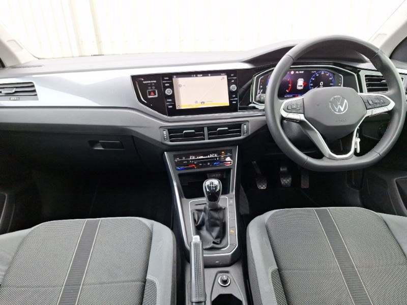 Used Volkswagen Polo 2022 for sale - 76720873: Photo 2