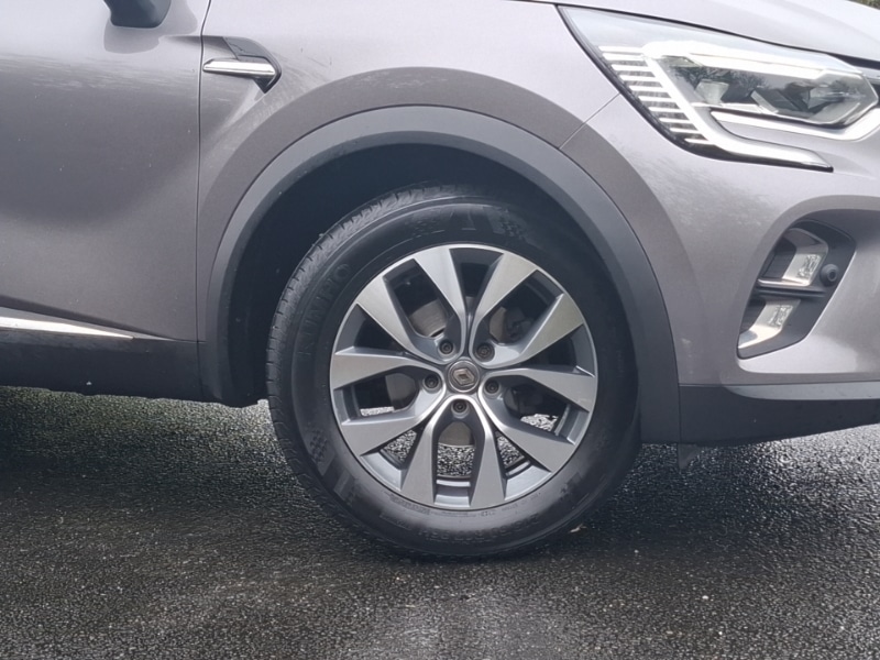 Used Renault Captur 2020 for sale - 76682830: Photo 9