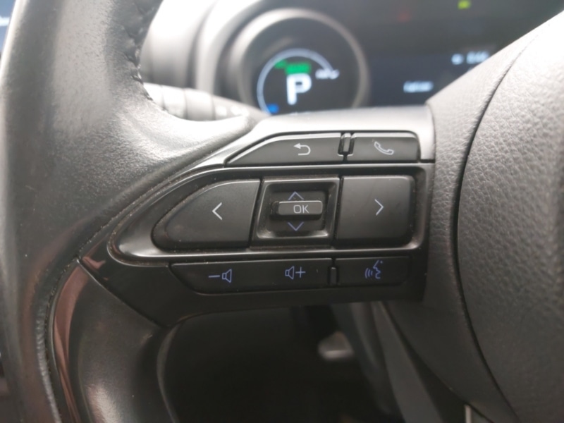 Used Toyota Yaris Cross 2023 for sale - 76343083: Photo 12