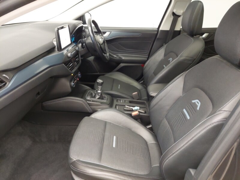 Used Ford Focus 2019 for sale - 77004076: Photo 5