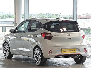 Used Hyundai i10 2023 for sale - 75633385: Photo