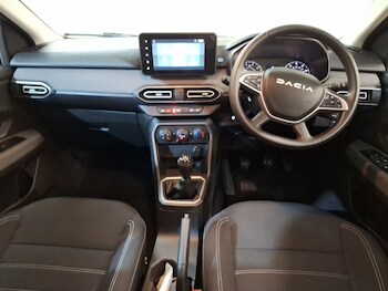 Used Dacia Sandero 2024 for sale - 77380377: Photo