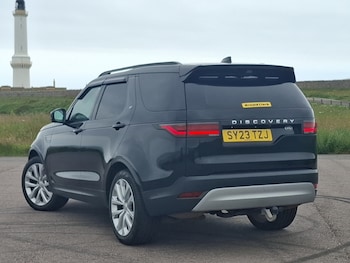 Used Land Rover Discovery 2023 for sale - 79294211: Photo