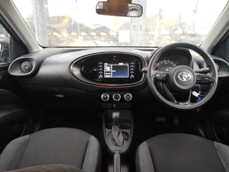 Used Toyota Aygo X 2022 for sale - 76983746: Photo 2
