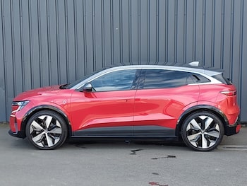 Used Renault Megane E Tech 2024 for sale - 76695498: Photo