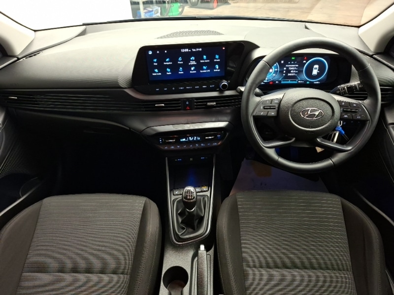 Used Hyundai i20 2023 for sale - 77338973: Photo 2