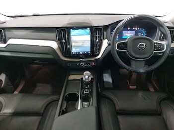 Used Volvo XC60 2022 for sale - 75663636: Photo