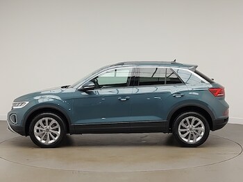 Used Volkswagen T-Roc 2025 for sale - 75762537: Photo