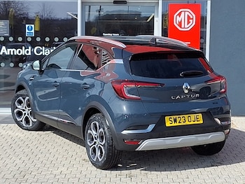 Used Renault Captur 2023 for sale - 78152033: Photo