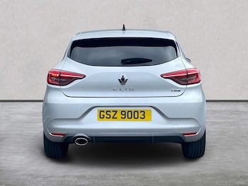 Used Renault Clio 2023 for sale - 79069201: Photo