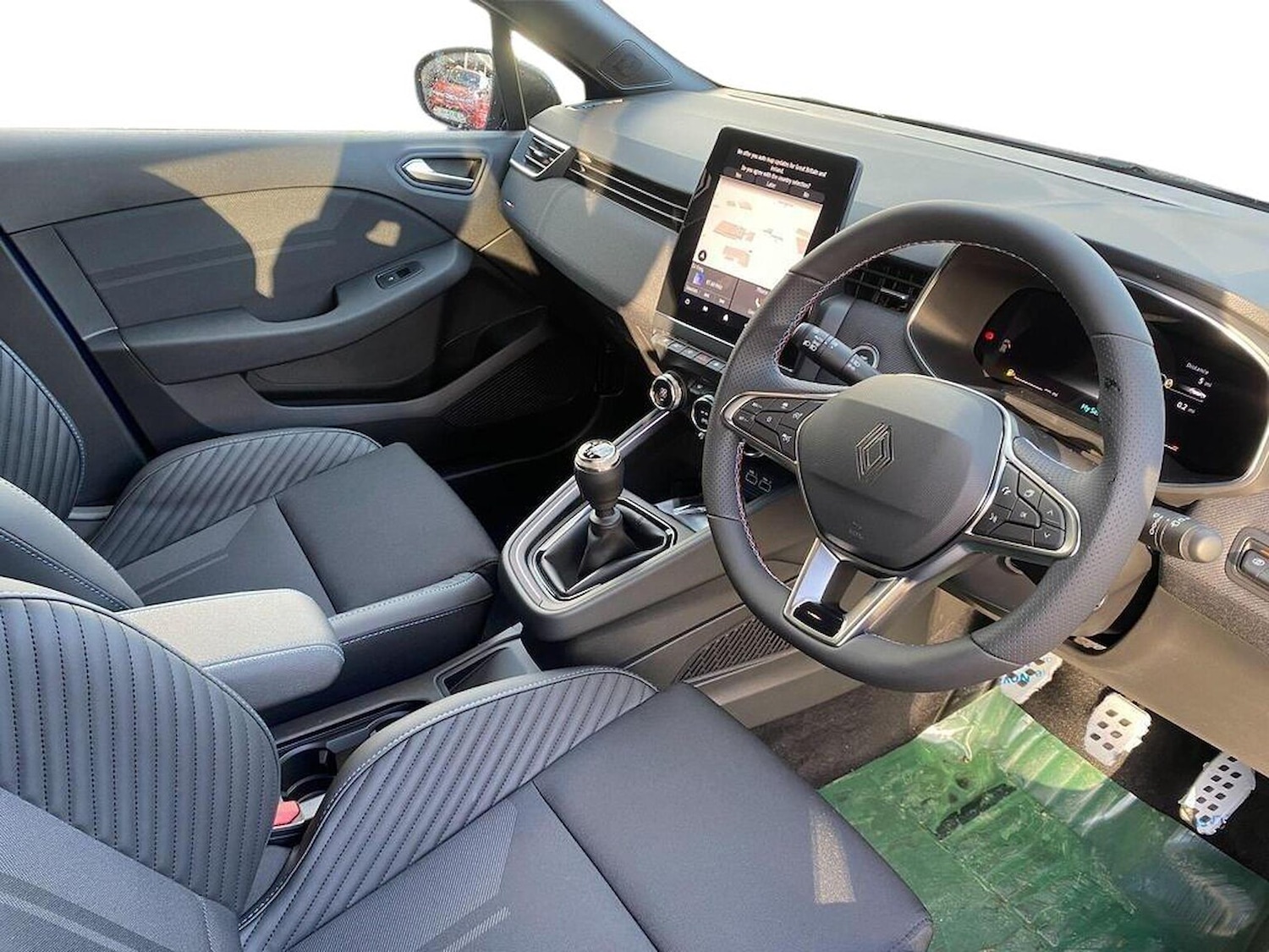 Used Renault Clio 2025 for sale - 77488516: Photo 15