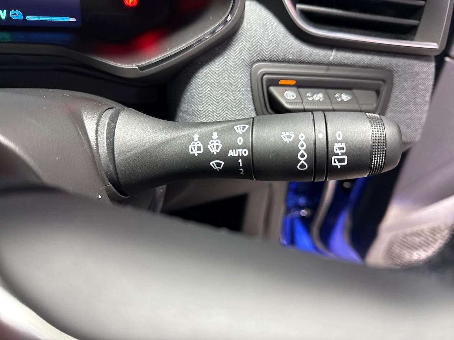 Used Renault Clio 2025 for sale - 77837052: Photo 27