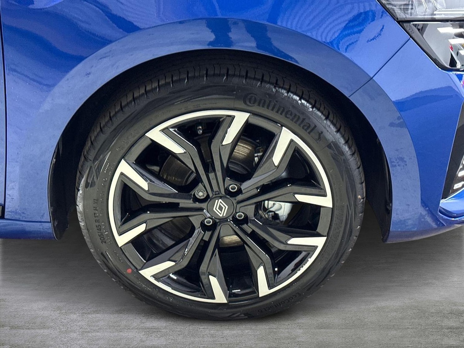 Used Renault Clio 2025 for sale - 77837052: Photo 6