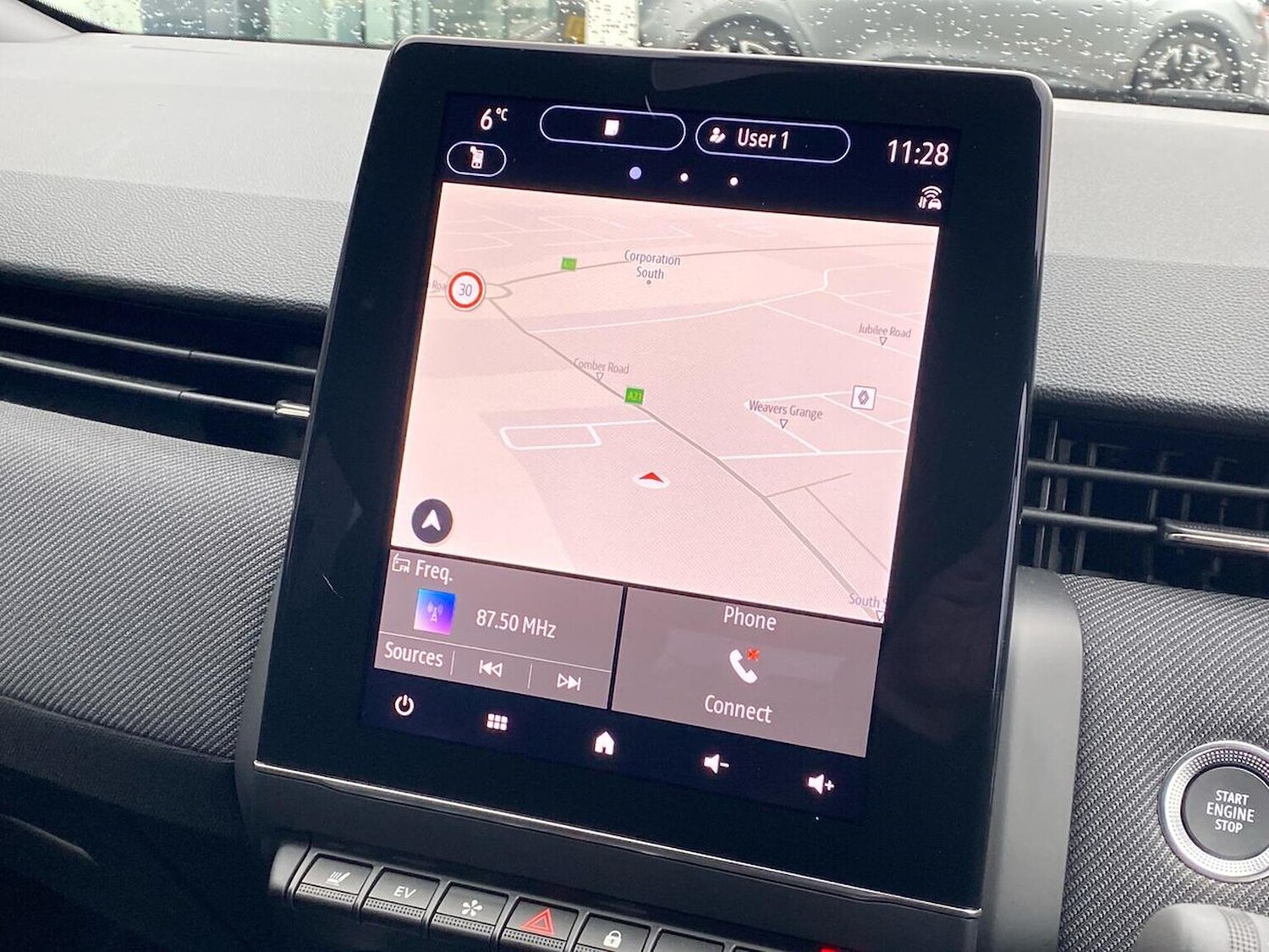 Used Renault Clio 2025 for sale - 77896219: Photo 11