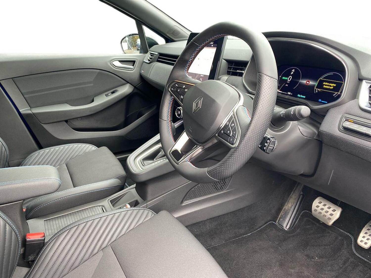 Used Renault Clio 2025 for sale - 77896219: Photo 15