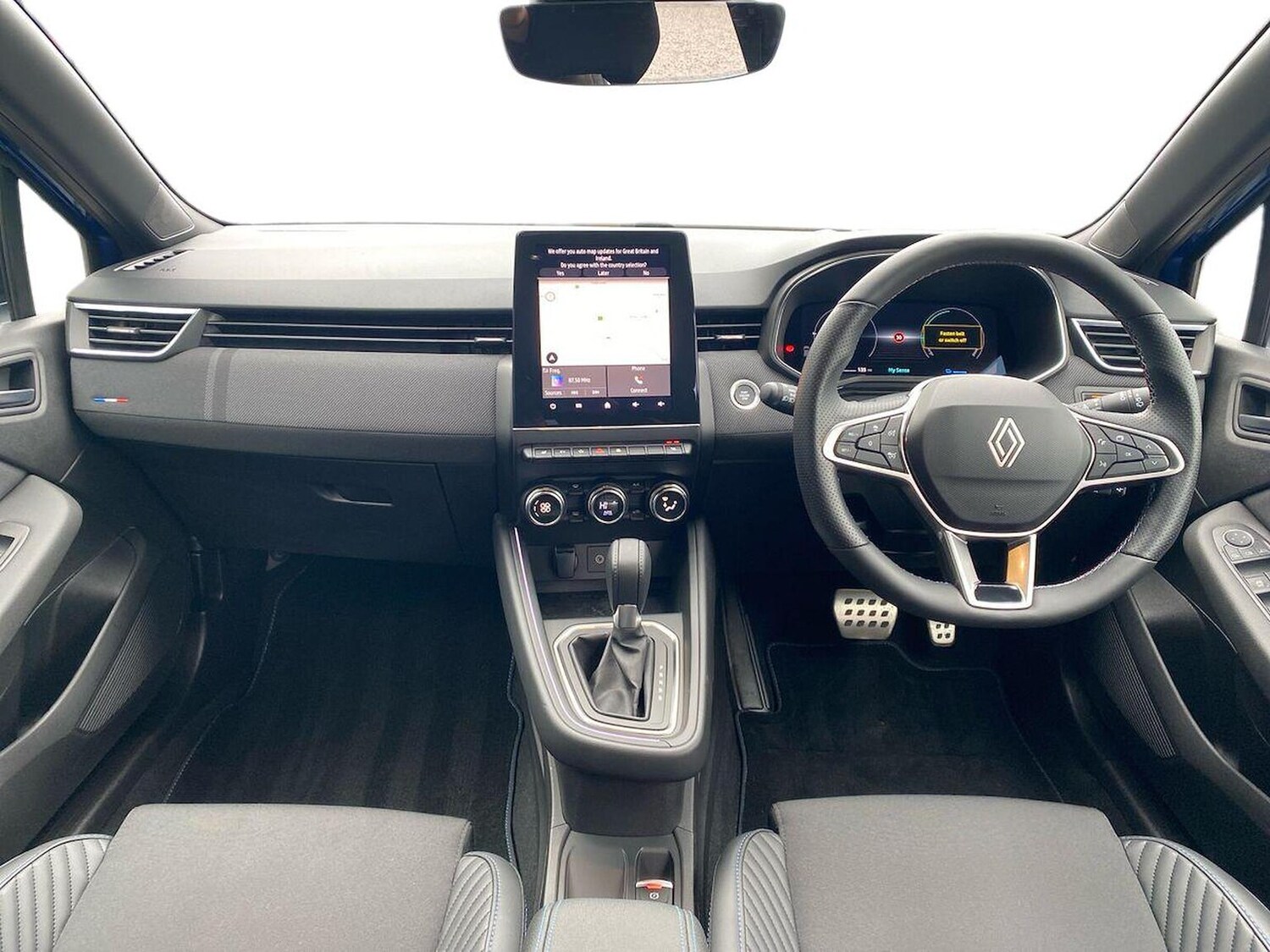 Used Renault Clio 2025 for sale - 77896219: Photo 8