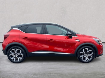 Used Renault Captur 2023 for sale - 79069202: Photo