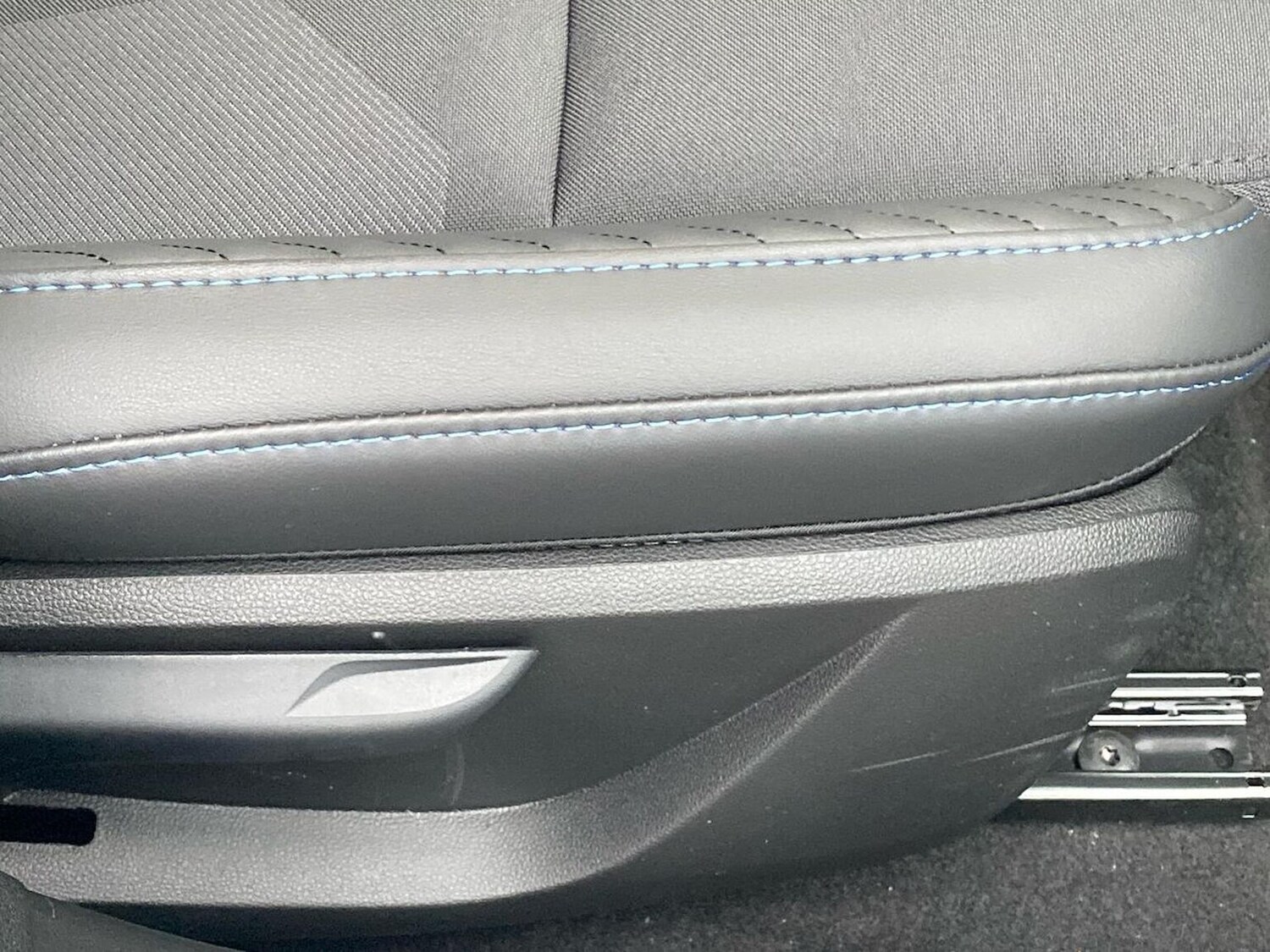 Used Renault Clio 2025 for sale - 77033406: Photo 29