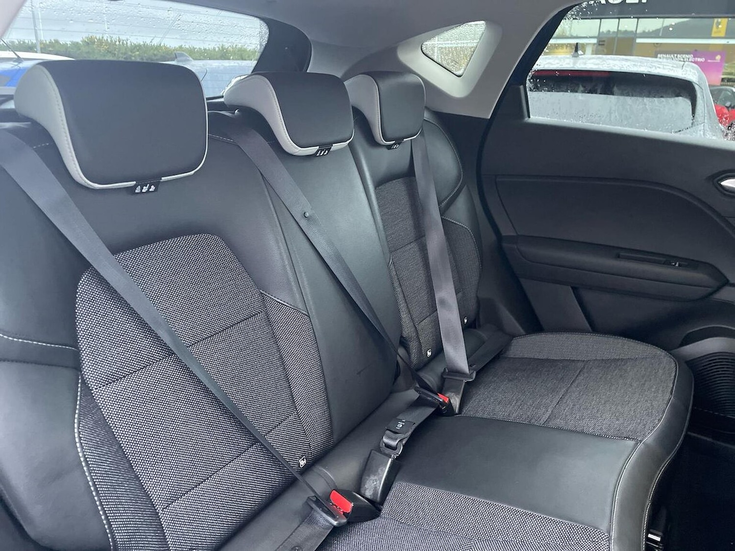 Used Renault Captur 2022 for sale - 76713215: Photo 16