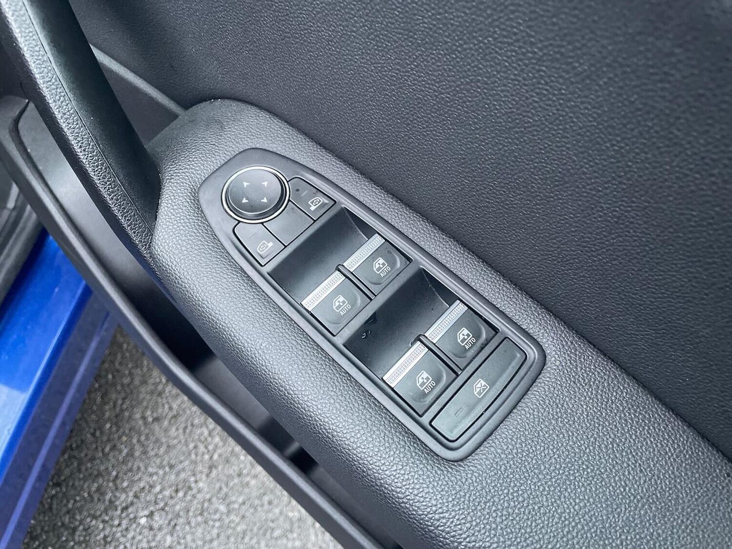 Used Renault Captur 2022 for sale - 76713215: Photo 21