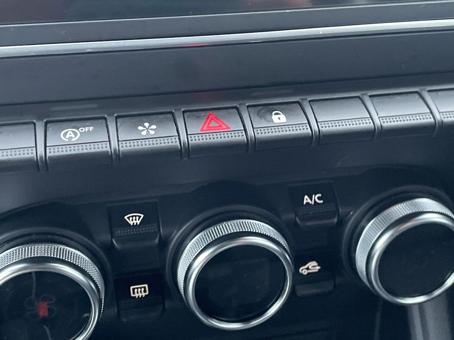 Used Renault Captur 2022 for sale - 76713215: Photo 22