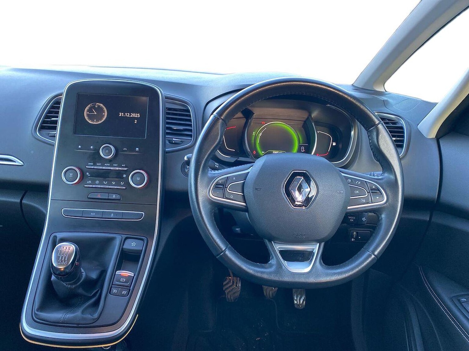 Used Renault Scenic 2018 for sale - 77080876: Photo 9