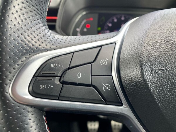 Used Renault Clio 2022 for sale - 76091033: Photo 25