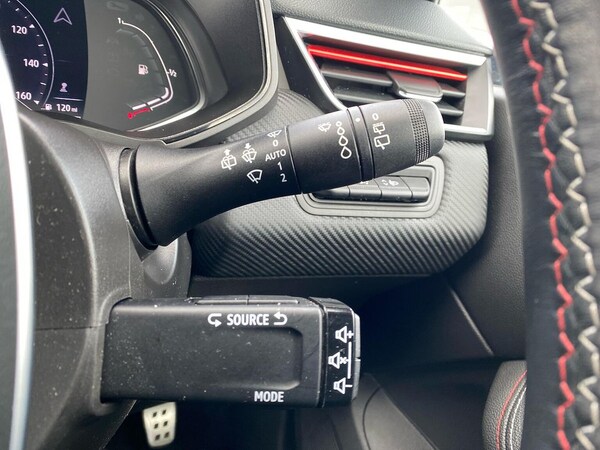 Used Renault Clio 2022 for sale - 76091033: Photo 26
