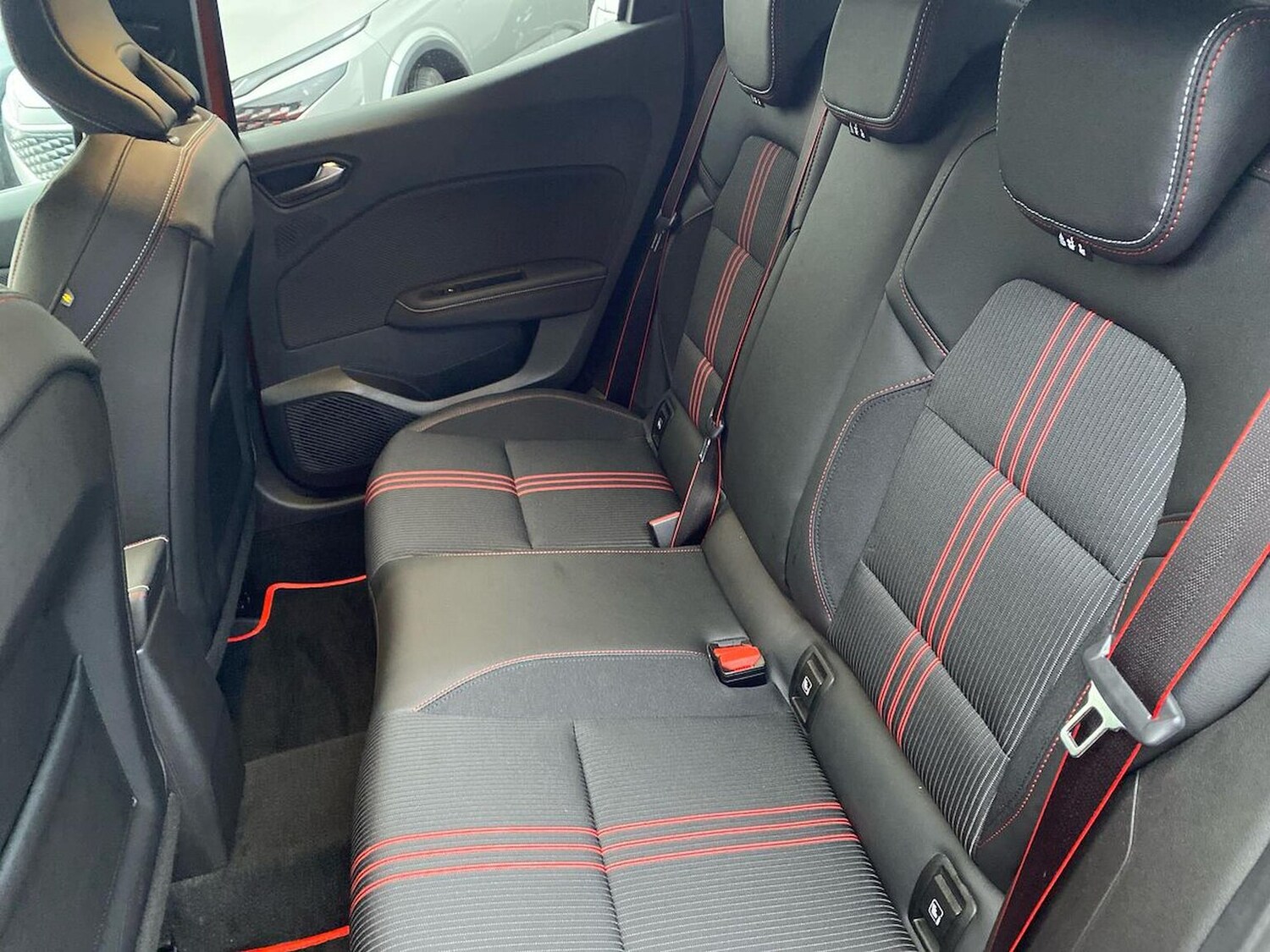 Used Renault Clio 2022 for sale - 77759328: Photo 16