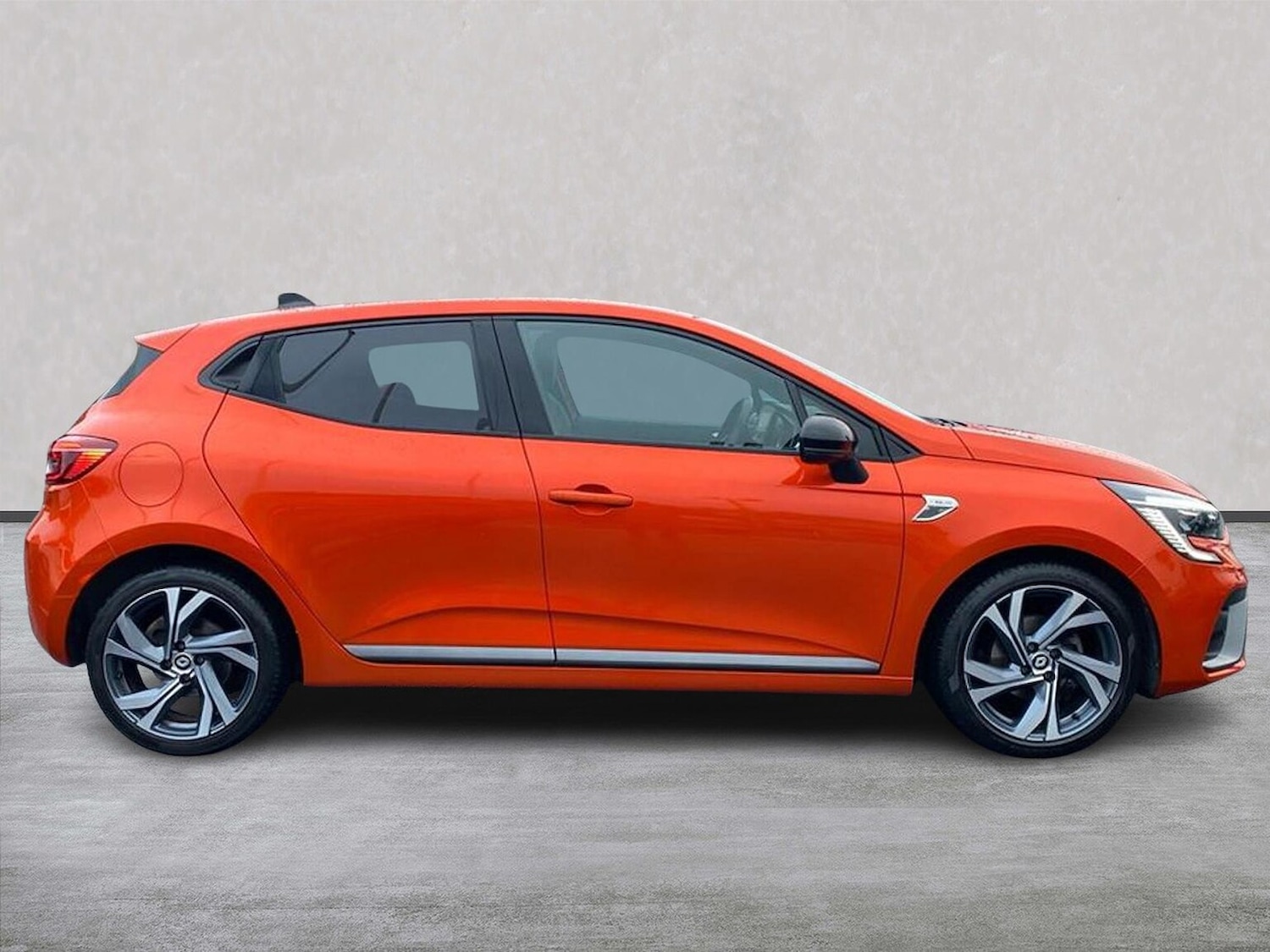 Used Renault Clio 2022 for sale - 77759328: Photo 3