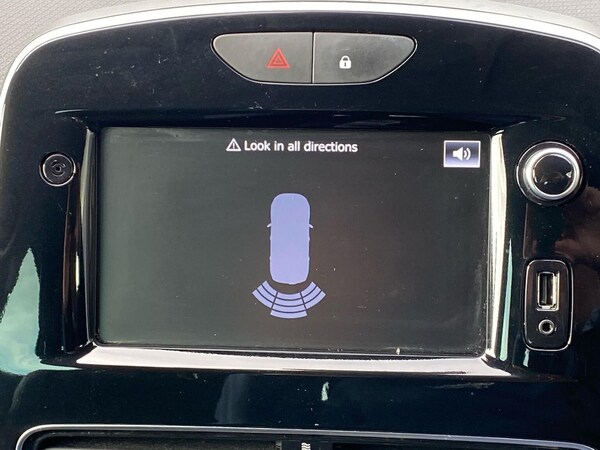 Used Renault Clio 2019 for sale - 76040712: Photo 23