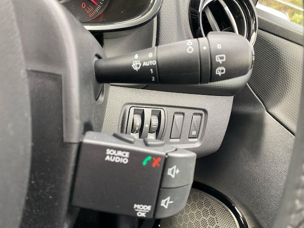 Used Renault Clio 2019 for sale - 76040712: Photo 26
