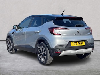 Used Renault Captur 2022 for sale - 78340385: Photo