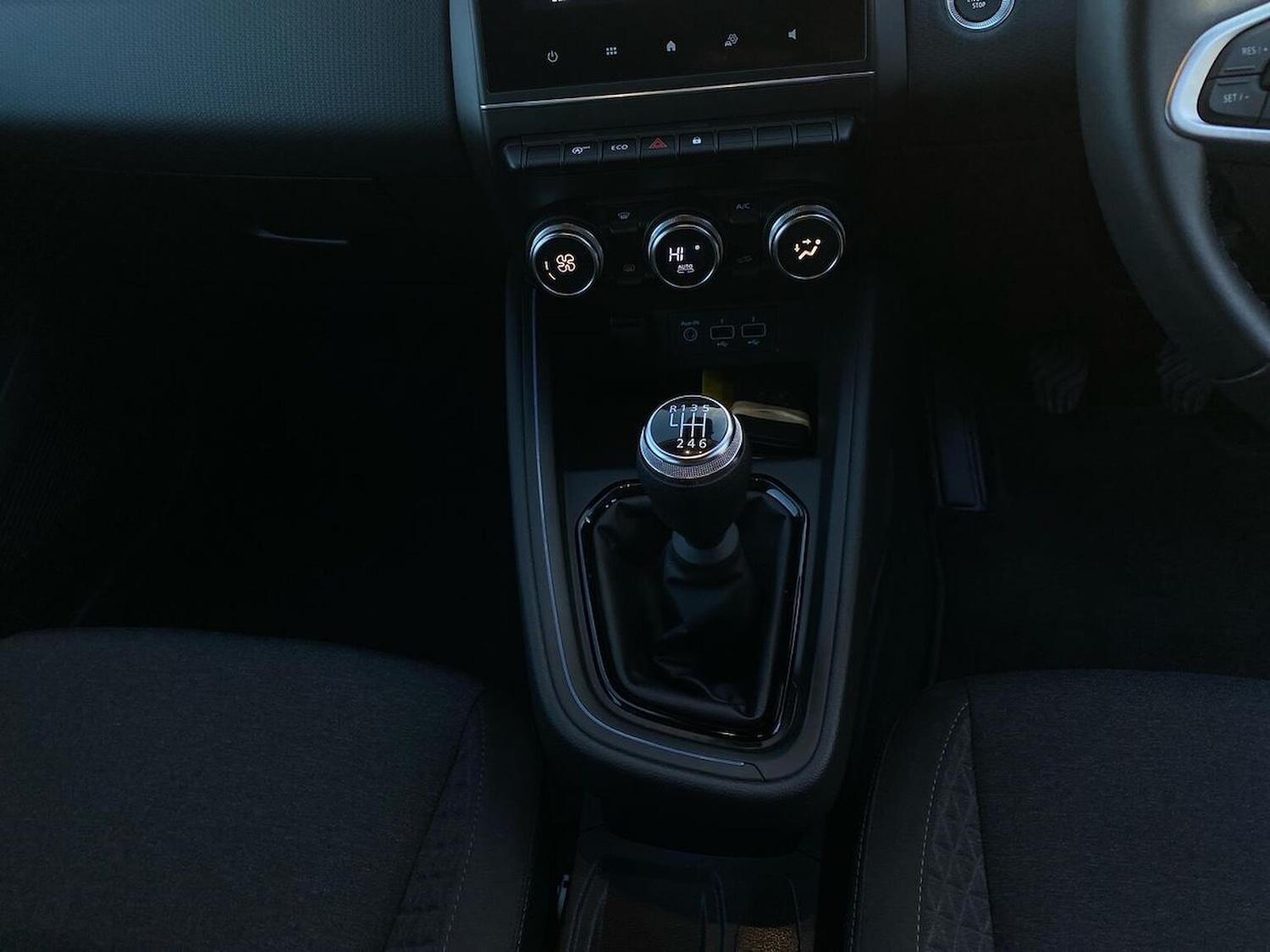 Used Renault Clio 2022 for sale - 76418169: Photo 13