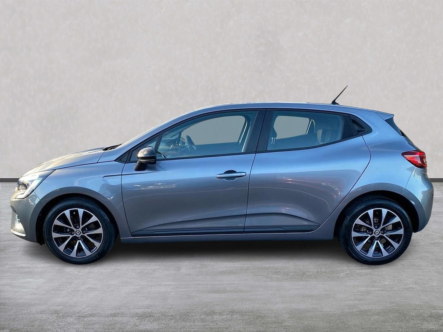 Used Renault Clio 2022 for sale - 76418169: Photo 19