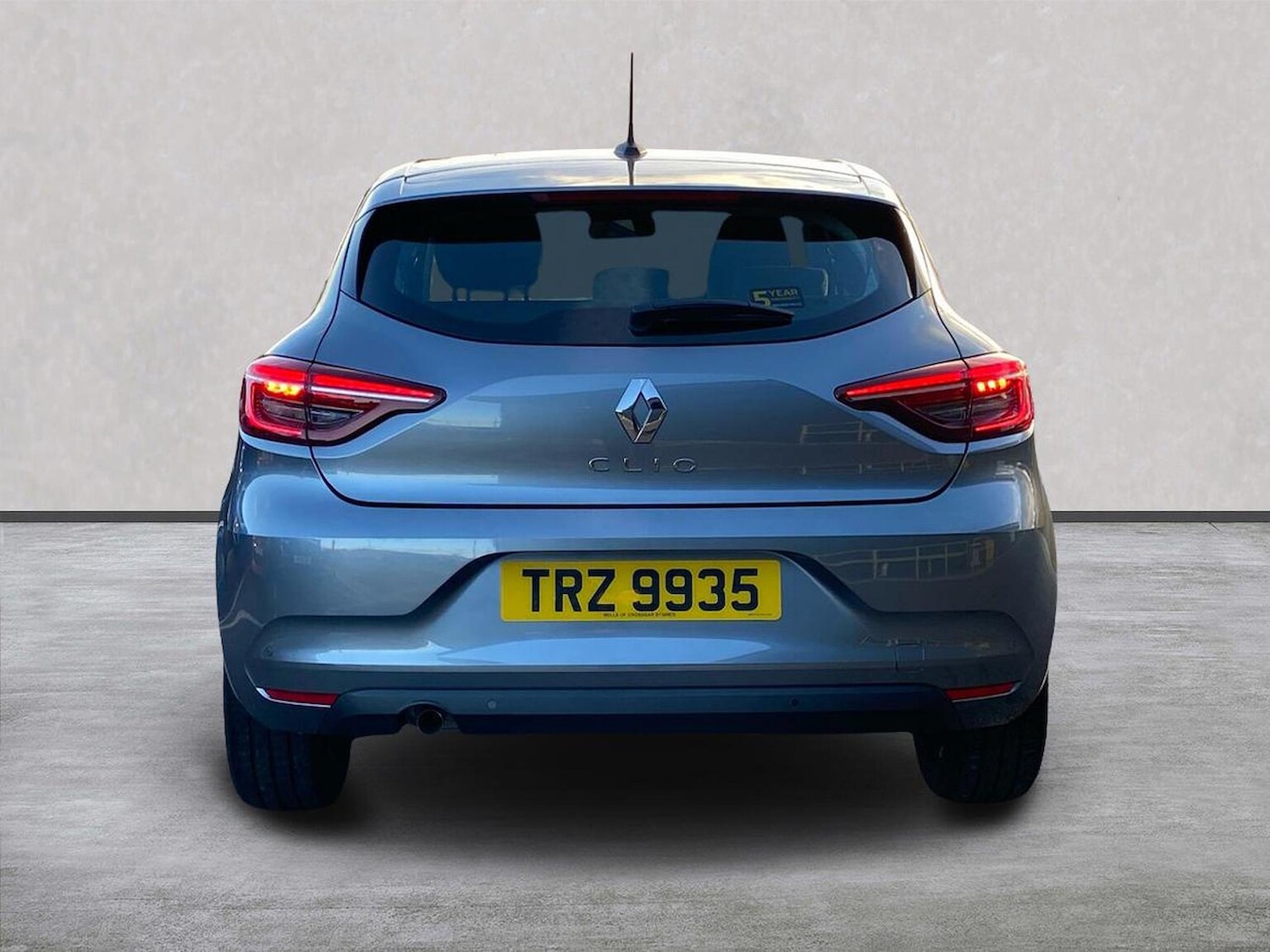 Used Renault Clio 2022 for sale - 76418169: Photo 4