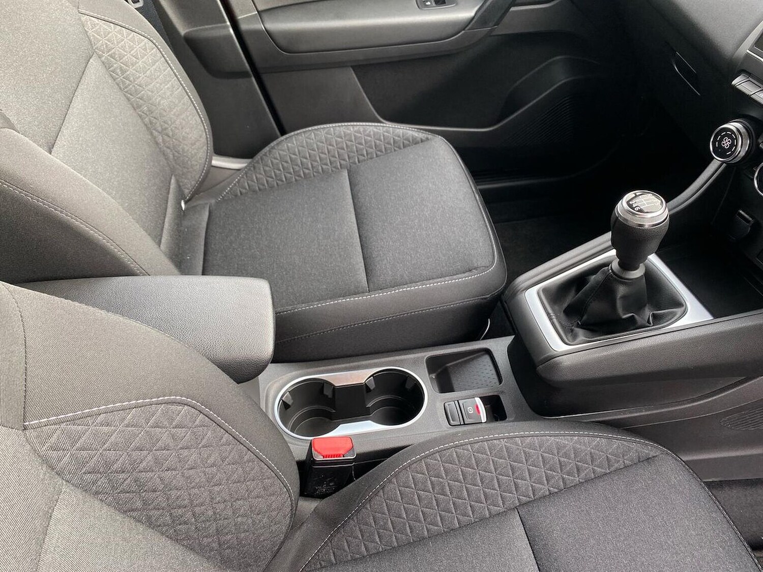 Used Renault Captur 2024 for sale - 76566574: Photo 13