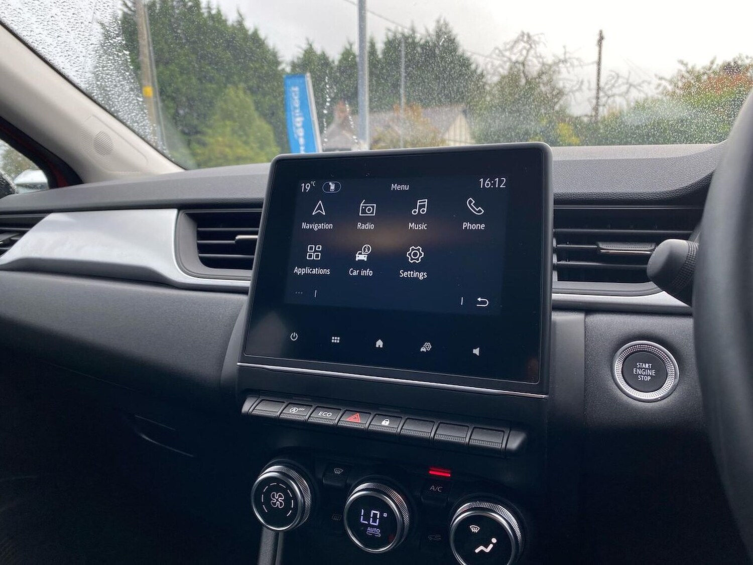 Used Renault Captur 2024 for sale - 76566574: Photo 25