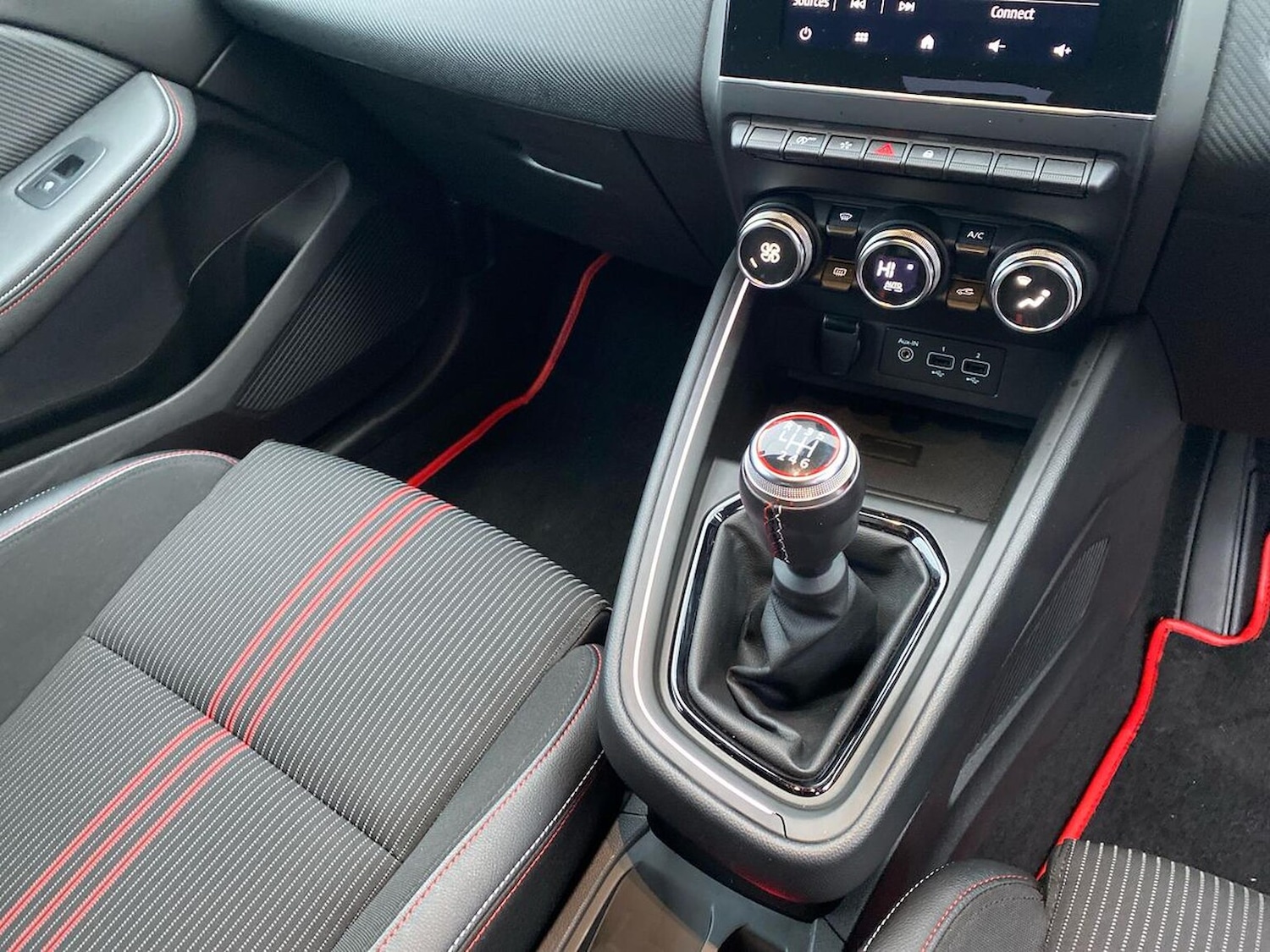 Used Renault Clio 2022 for sale - 77906714: Photo 13