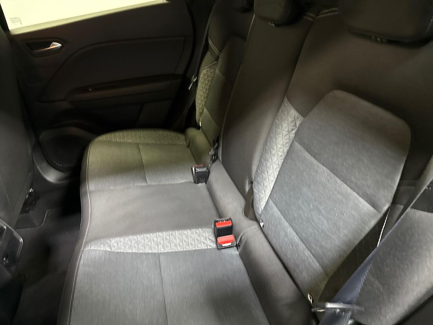 Used Renault Captur 2021 for sale - 76643507: Photo 16