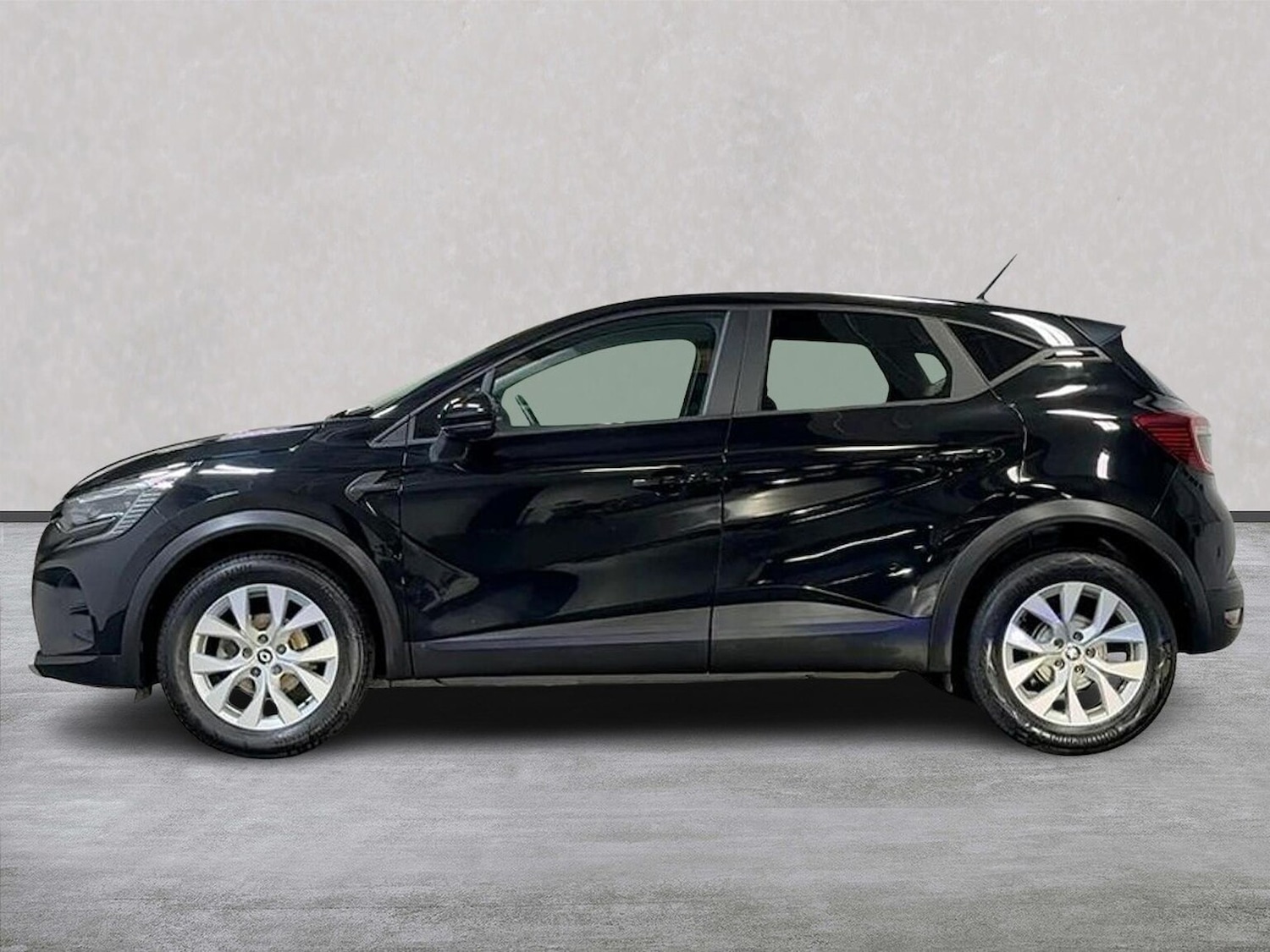 Used Renault Captur 2021 for sale - 76643507: Photo 19