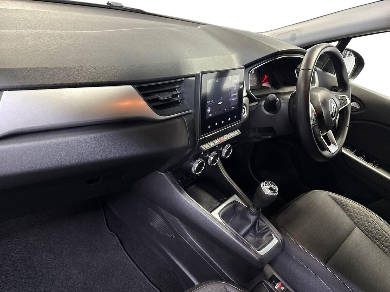 Used Renault Captur 2021 for sale - 76643507: Photo 7