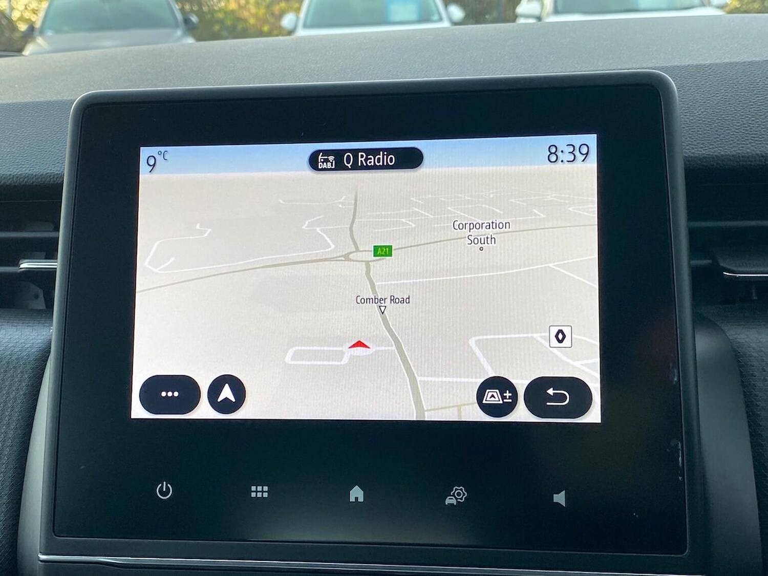 Used Renault Clio 2023 for sale - 76357883: Photo 11