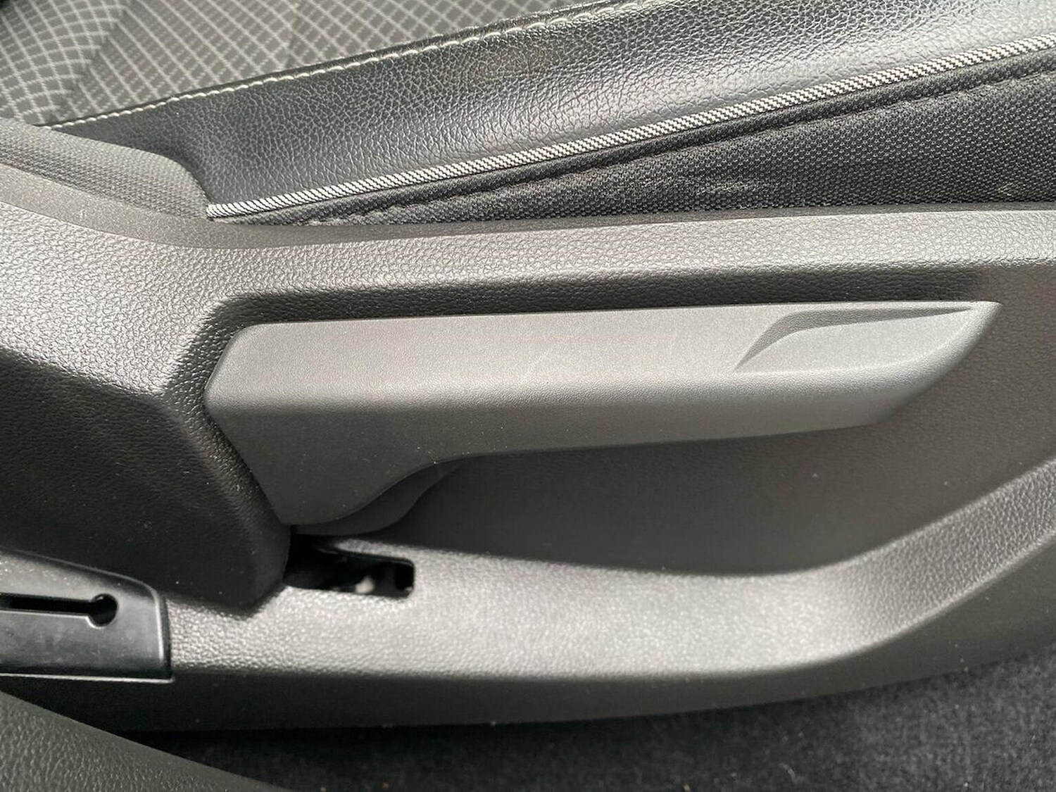 Used Renault Arkana 2023 for sale - 76681716: Photo 28