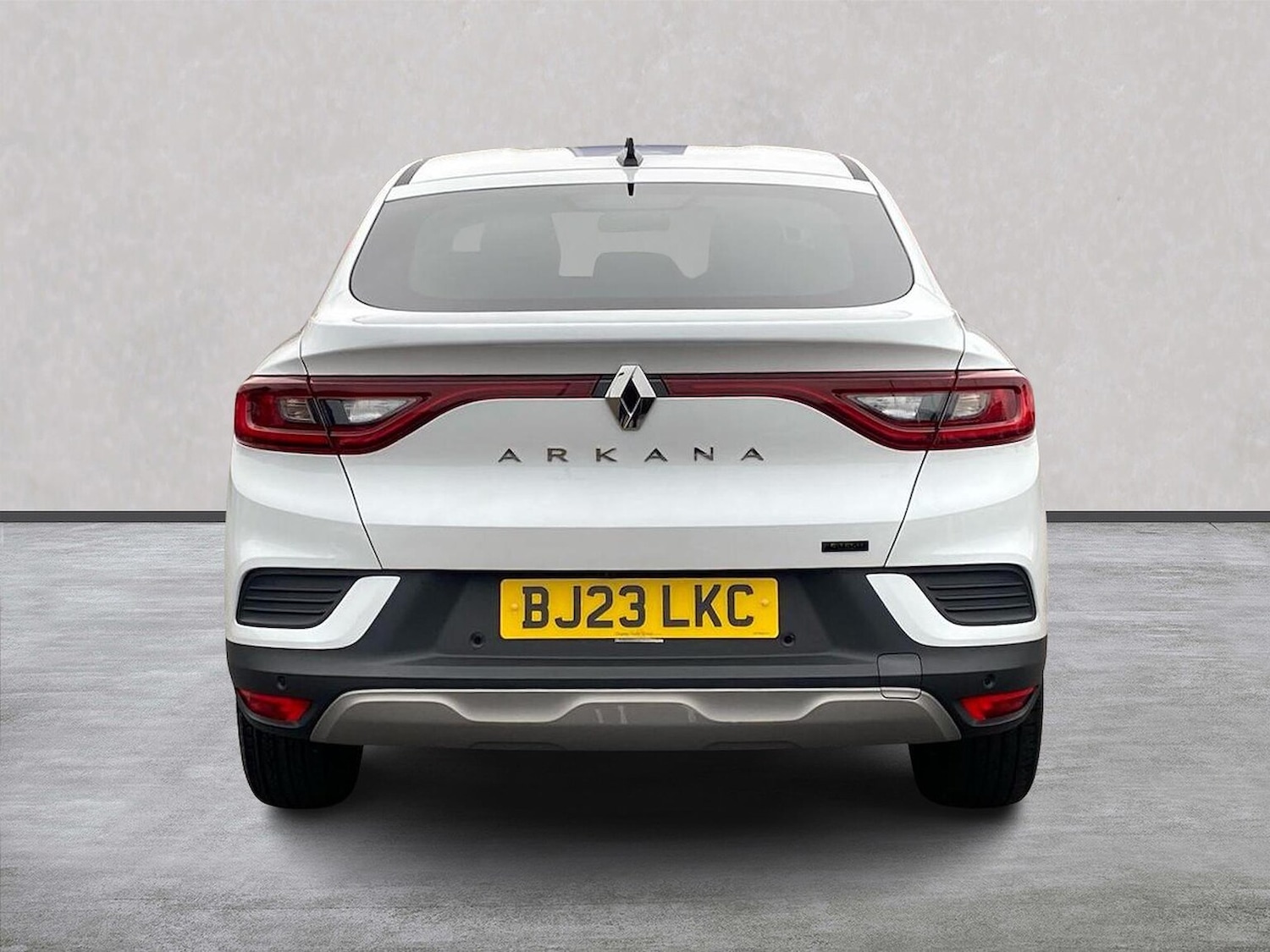 Used Renault Arkana 2023 for sale - 76681716: Photo 4