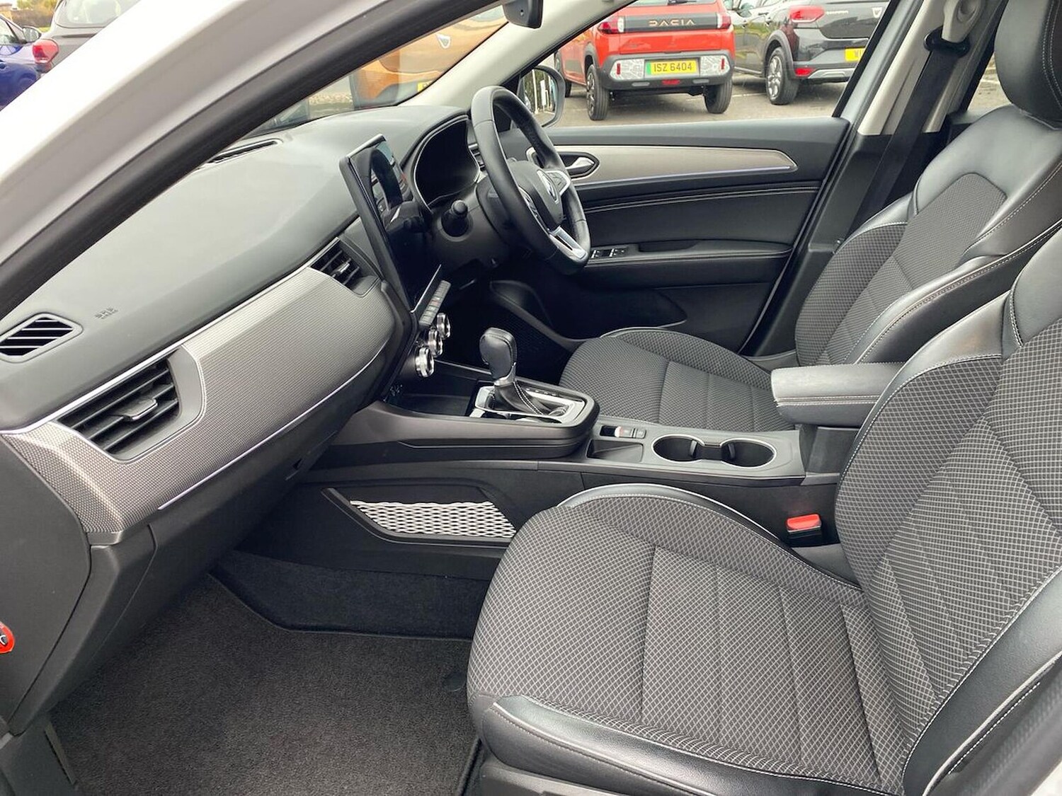 Used Renault Arkana 2023 for sale - 76681716: Photo 7