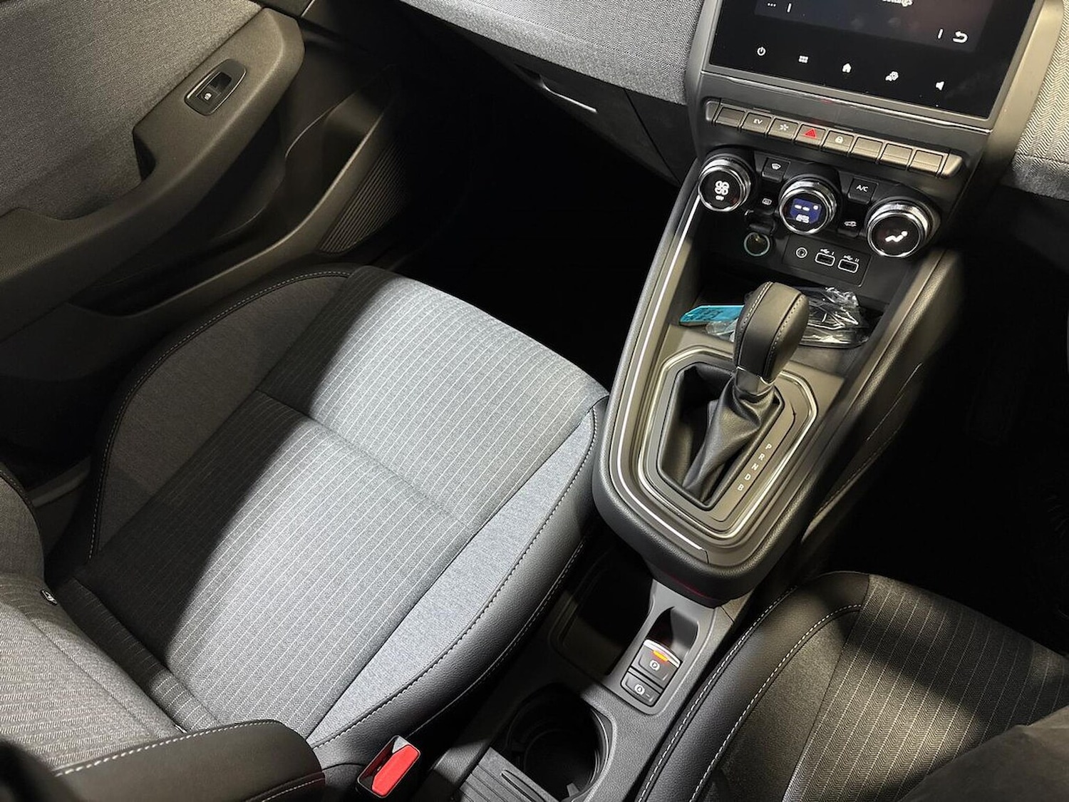 Used Renault Clio 2025 for sale - 77488526: Photo 13