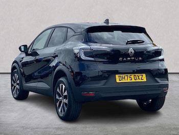 Used Renault Captur 2026 for sale - 79266677: Photo